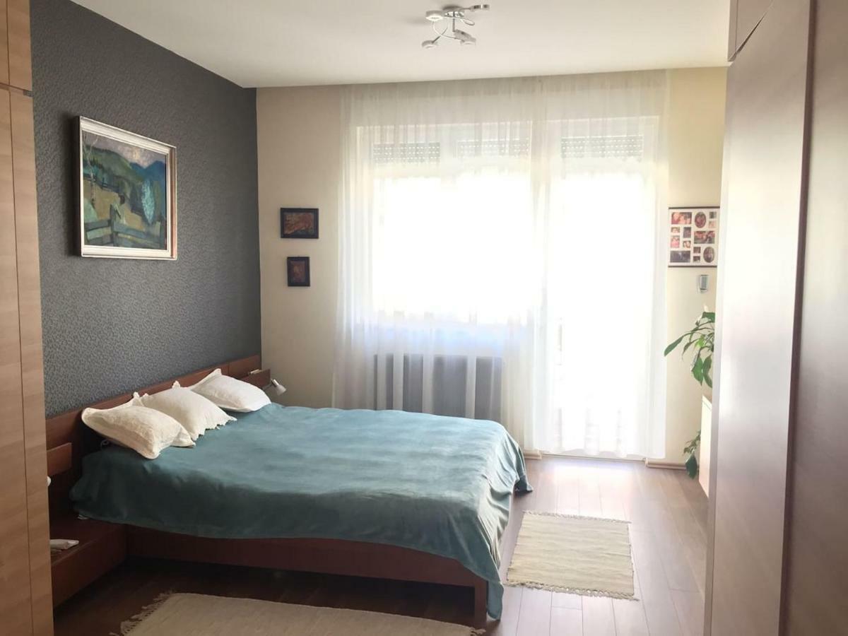 Mamini'S Apartment Будапеща Екстериор снимка