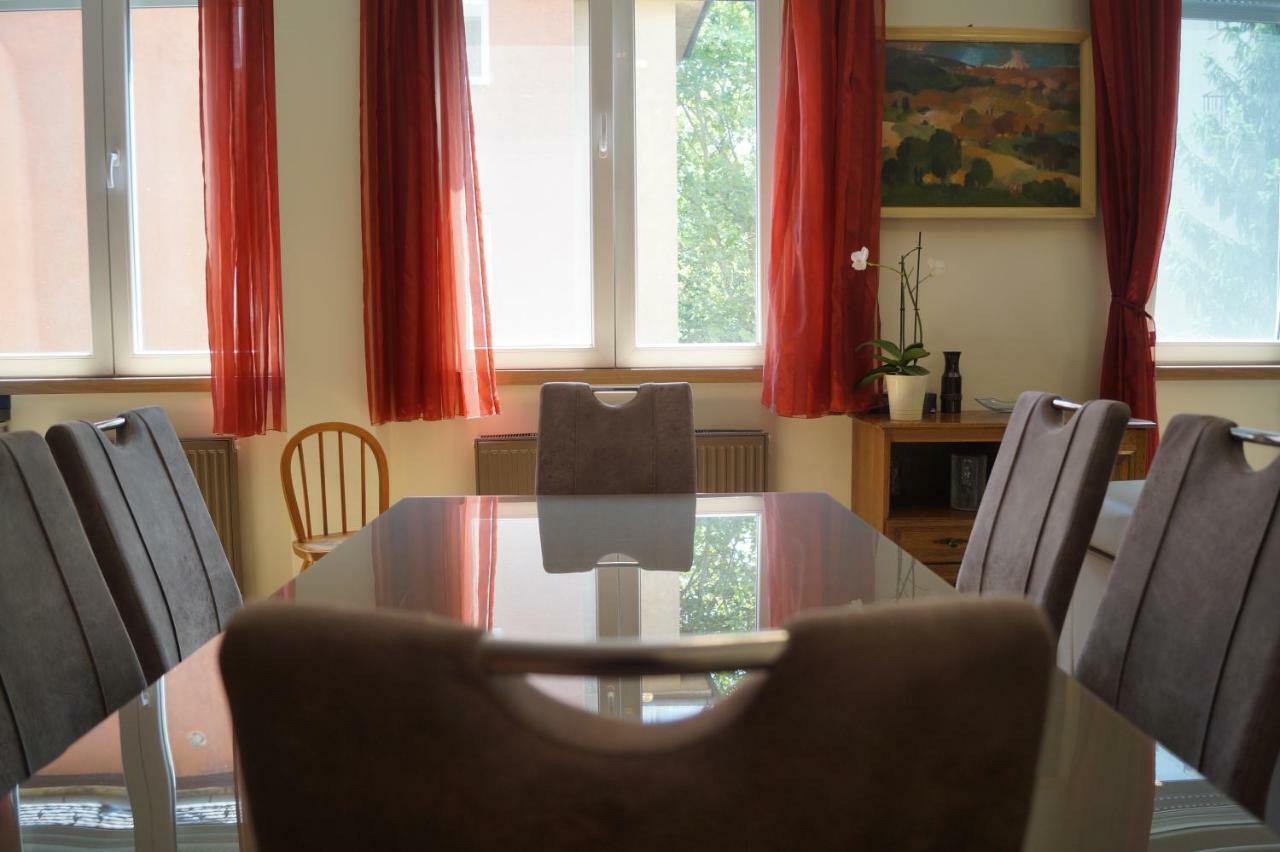 Mamini'S Apartment Будапеща Екстериор снимка